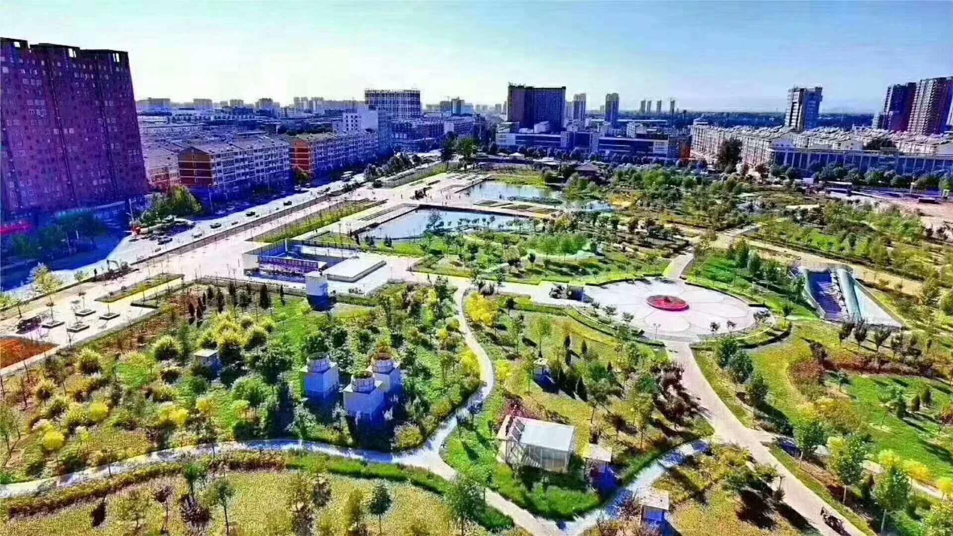 涿州中央风景旁边小区配套德信公园图片